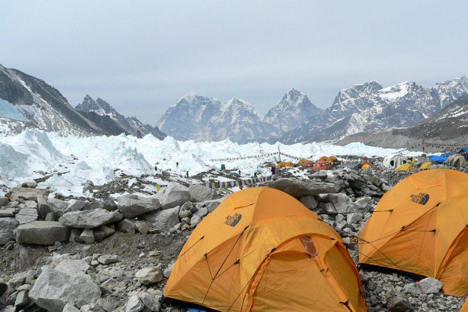 Everest Trek Weather: Spring Vs Autumn