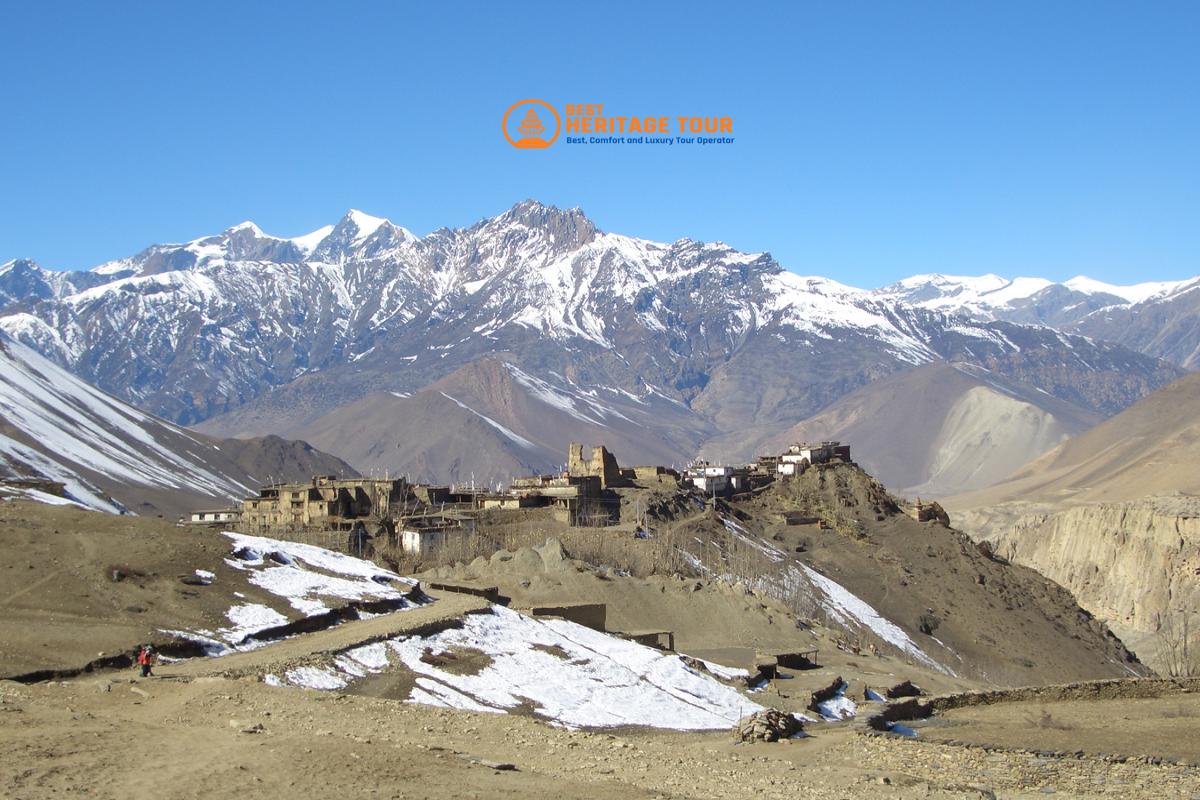 Annapurna Circuit Treks view