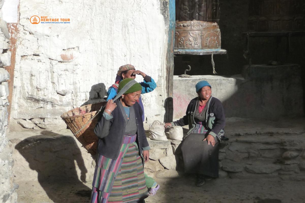 Upper Mustang People