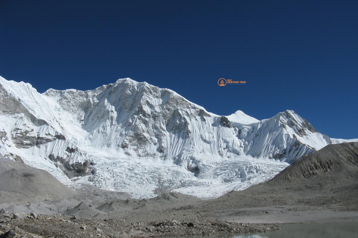 Makalu Base Camp Trekking