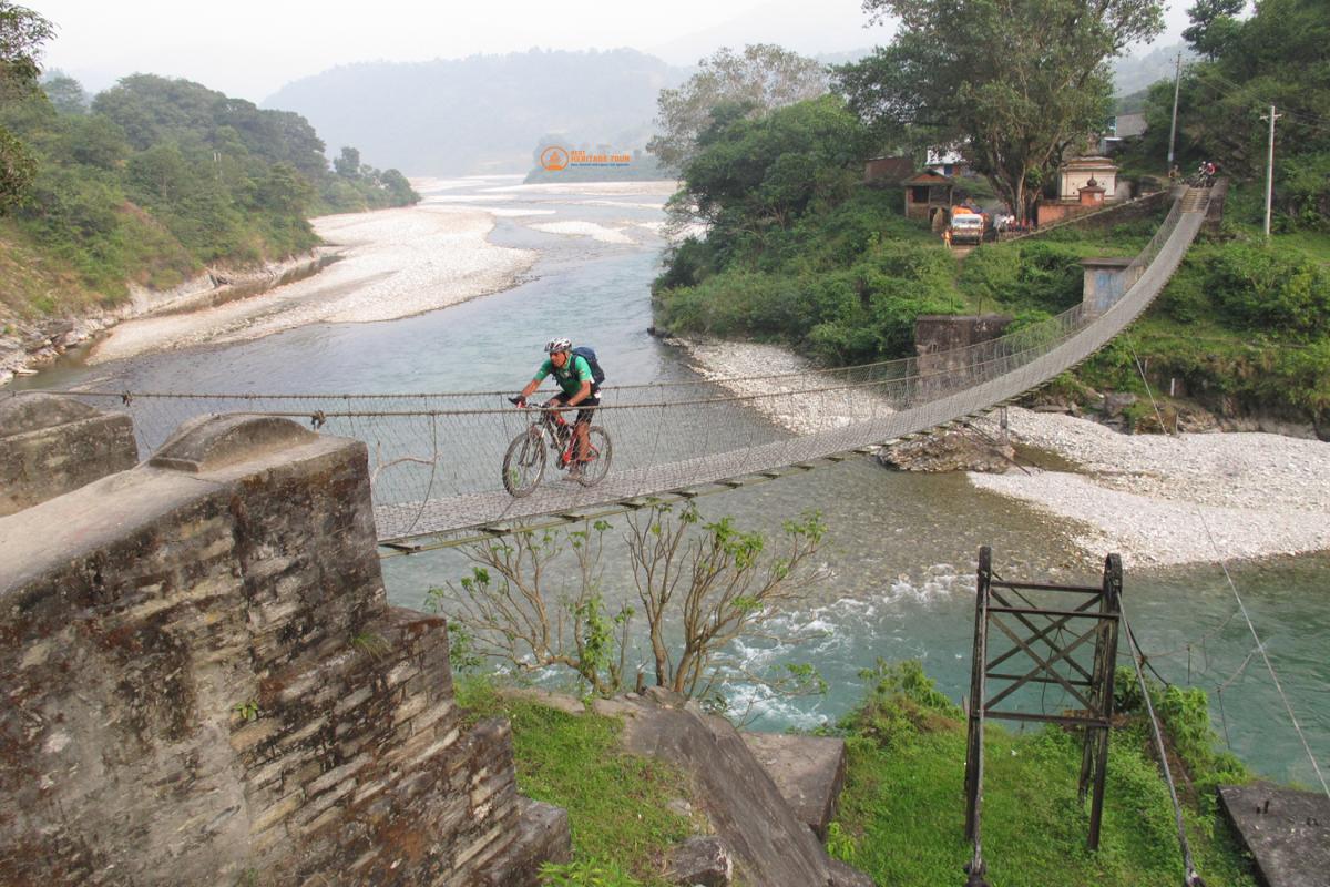 Annapurna Circuit Mountain Bike