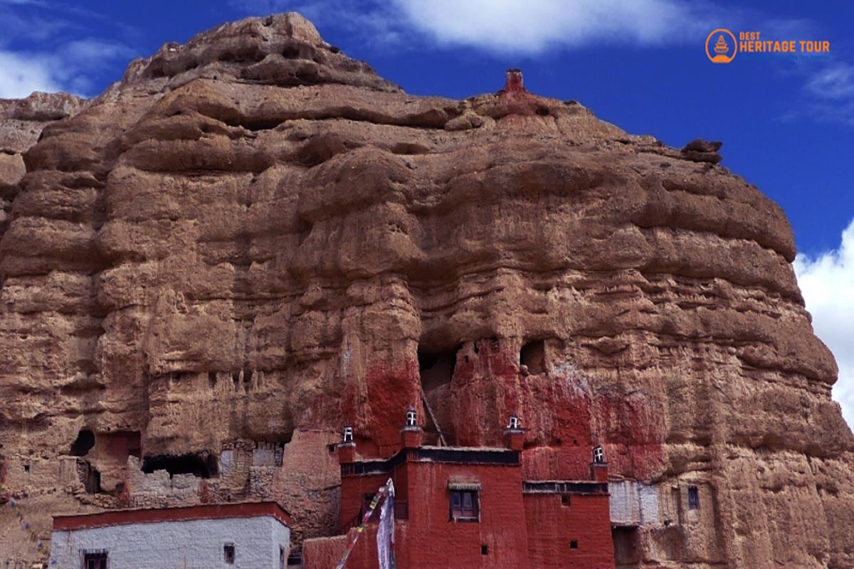 Upper Mustang View