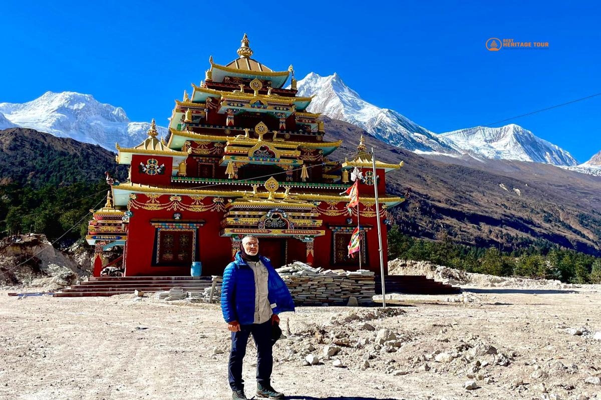 On The Way to Manaslu Tsum Valley